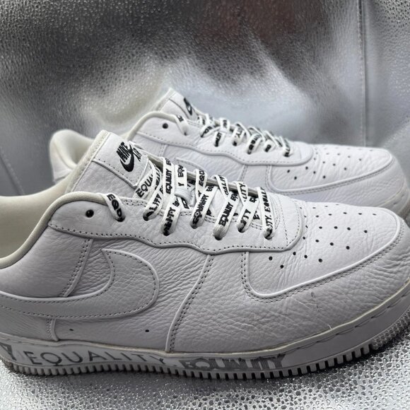 Size 11.5 Nike Air Force 1 Low CMFT Equality White Mens Sneaker Shoes AQ2118-100 main image 7